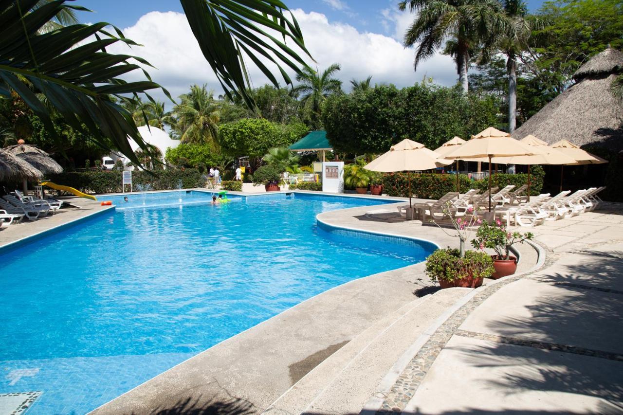 Hotel Castillo Huatulco & Beach Club Santa Cruz Huatulco Zewnętrze zdjęcie
