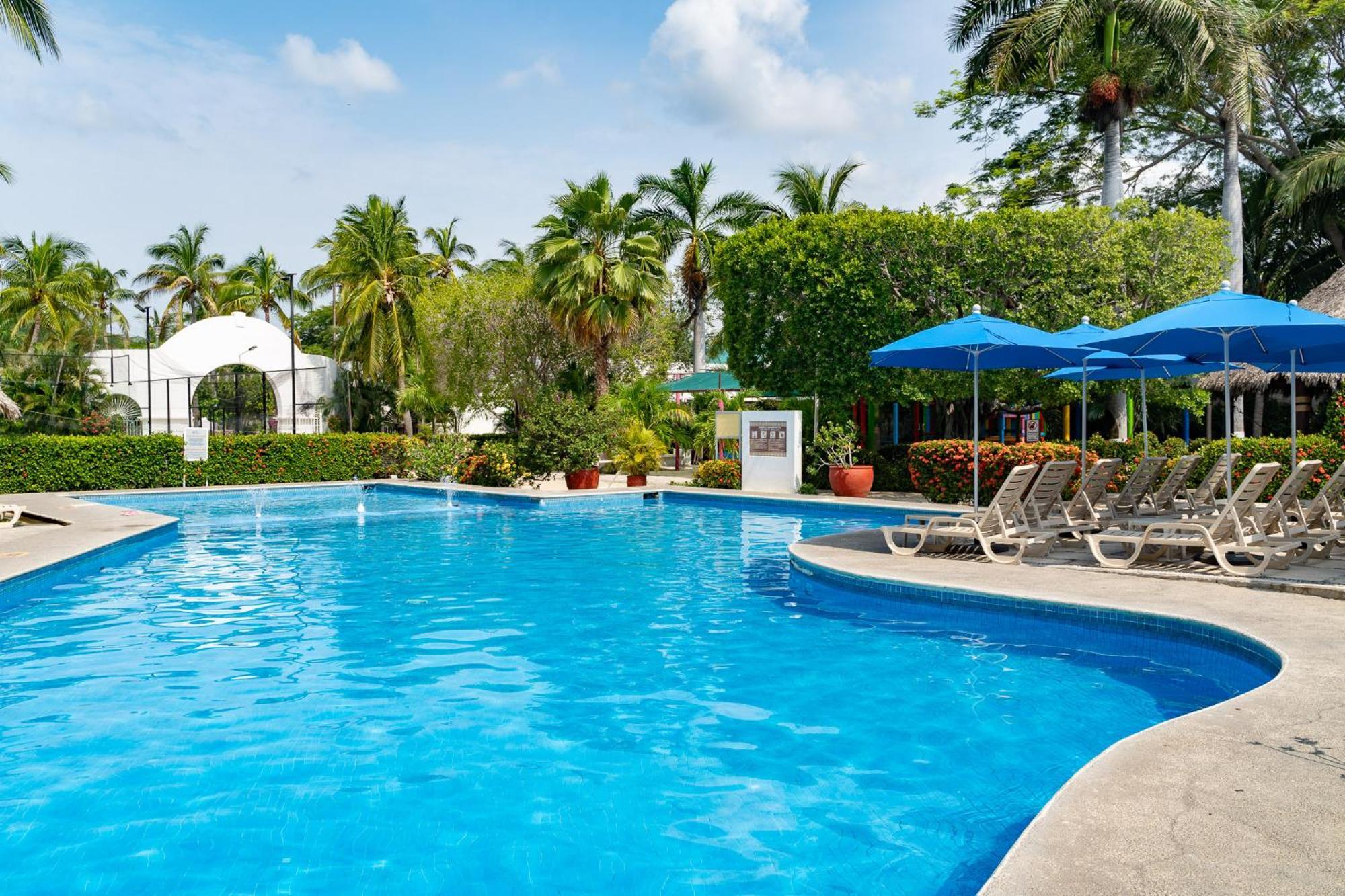 Hotel Castillo Huatulco & Beach Club Santa Cruz Huatulco Zewnętrze zdjęcie