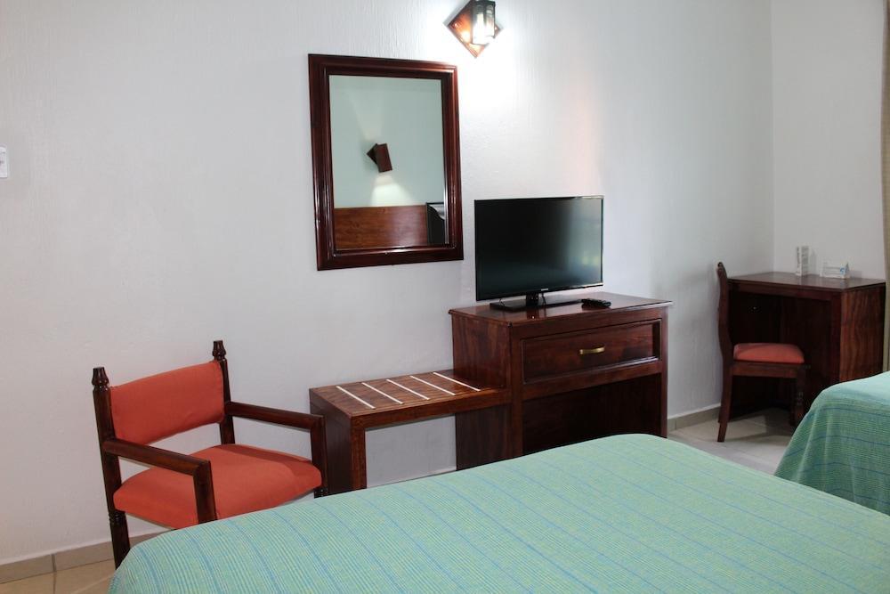Hotel Castillo Huatulco & Beach Club Santa Cruz Huatulco Zewnętrze zdjęcie